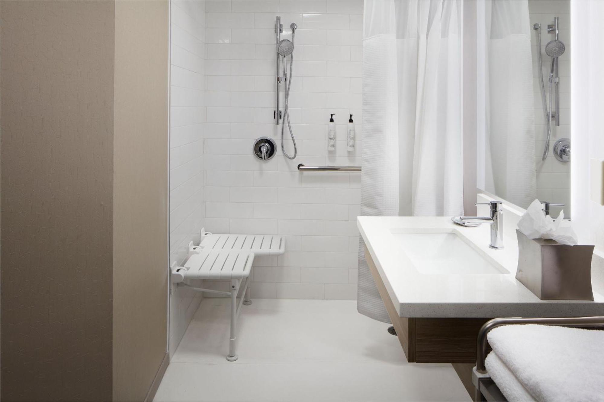 Springhill Suites By Marriott Virginia Beach Oceanfront מראה חיצוני תמונה